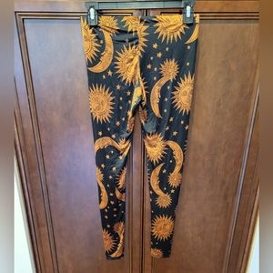 See You Monday Sun Moon & Stars Leggings Black Copper color sz Small Read